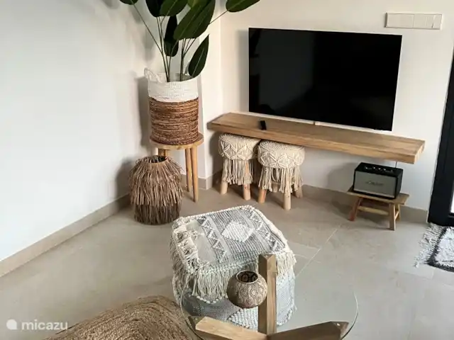 Vistabella Golf Casa Sueno | Espagne, Costa Blanca, Orihuela - maison de vacances Coin TV avec Smart TVl, poufs chill et boîte à musique Marshal.