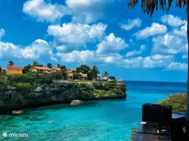 Villa Nisa - Home of Ease | Curaçao, Banda Abou (ouest), Fontein - villa Au sommet des falaises, il y a souvent des maisons avec vue sur l'océan.