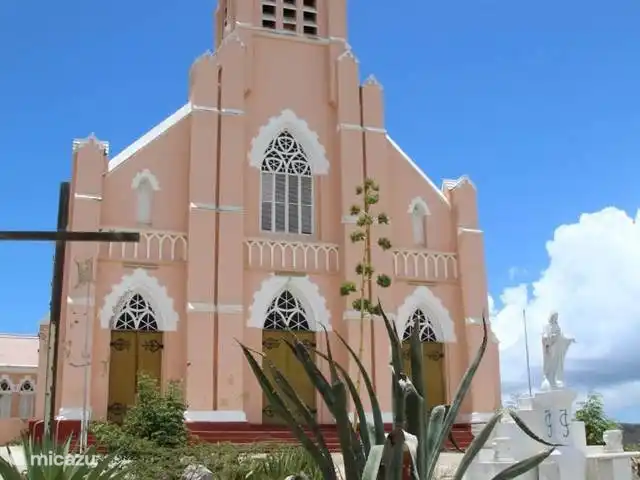 Villa Nisa - Home of Ease | Curaçao, Banda Abou (ouest), Fontein - villa Beaucoup de ces églises se trouvent à Curaçao. cela vaut la peine de les visiter.
