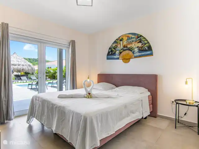 Villa Nisa - Home of Ease | Curaçao, Banda Abou (ouest), Fontein - villa Villa Nisa - chambre avec vue avec portes-fenêtres donnant sur la terrasse