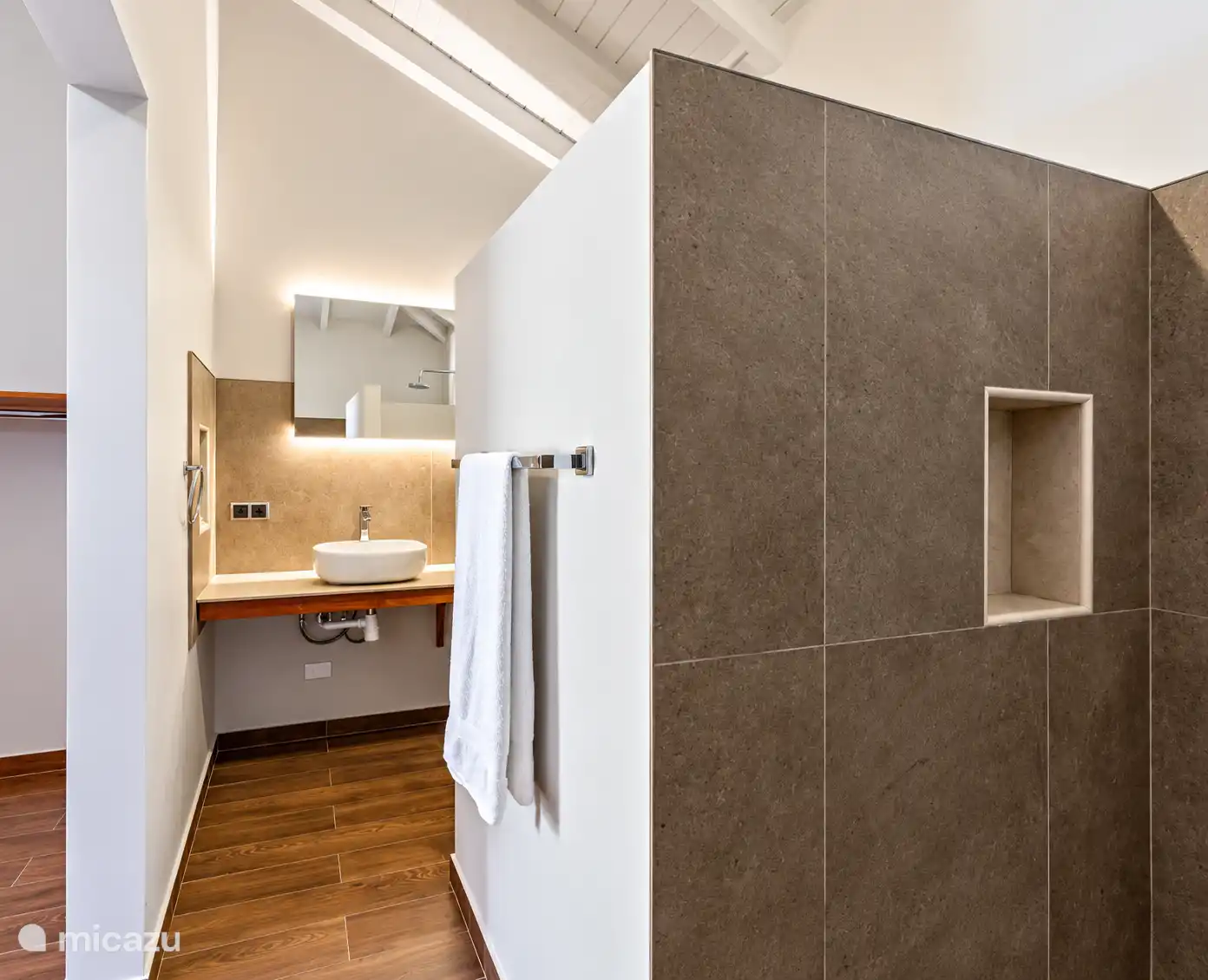 Badkamer 1