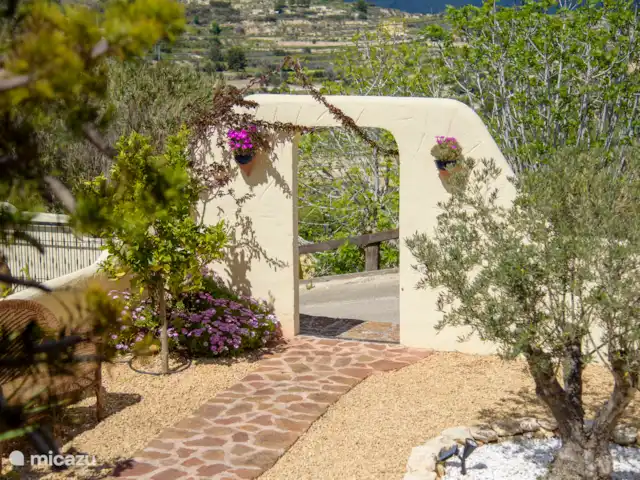 Location de Vacances Espagne, Costa Blanca, Moraira, maison mitoyenne - El Sarchal, luxe, piscine, vue ! arrière-cour