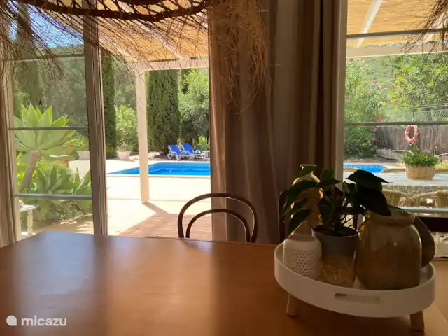 Boa Vida | Portugal, Algarve, Moncarapacho - villa Vue depuis le salon - 40 m2