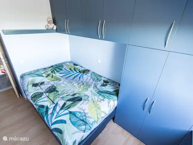 Location de Vacances Belgique, Côte Belge, Bredene, appartement - Maison Oesjoe Lits faits à disposition dans les 3 chambres (inclus dans le prix)