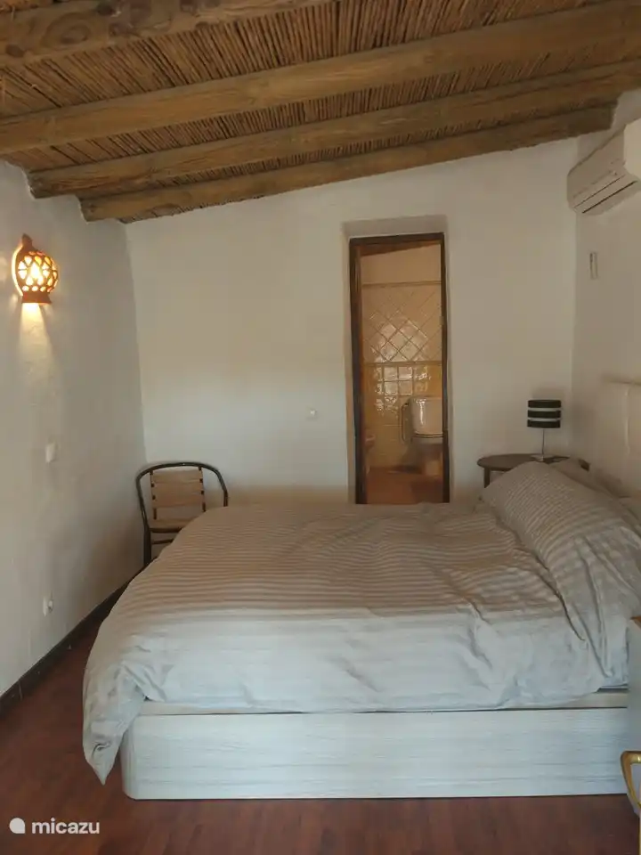 Dormitorio 2, también con aire acondicionado