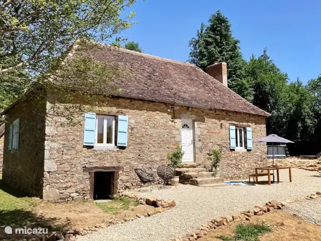 Château de Freyssinet - Jourdaine huren in Frankrijk, Haute-Vienne, Saint-Priest-Ligoure - gîte / cottage Château de Freyssinet - Jourdaine huren in Frankrijk, Haute-Vienne, Saint-Priest-Ligoure - gîte / cottage