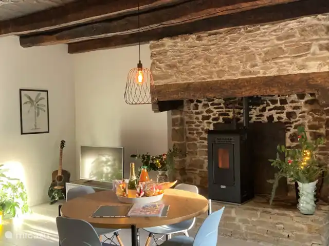 Château de Freyssinet - Jourdaine huren in Frankrijk, Haute-Vienne, Saint-Priest-Ligoure - gîte / cottage De huiskamer