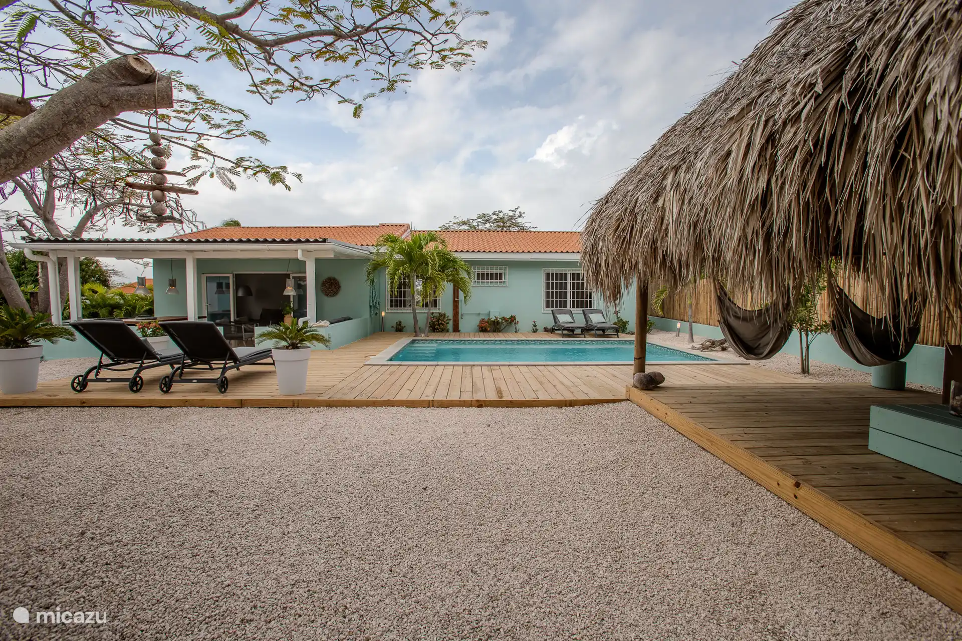 Vista general de la parte trasera de Bonbini Casa