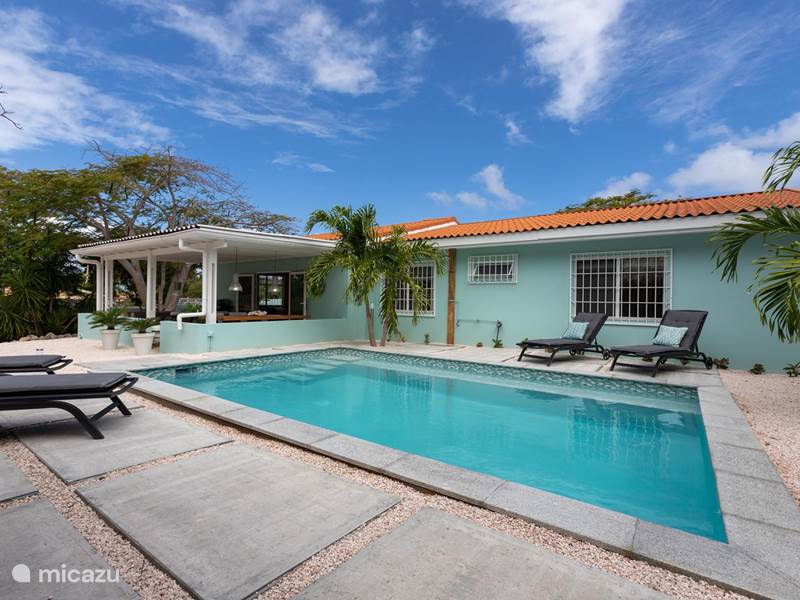 Vakantiehuis Curaçao, Banda Abou (west), Grote Berg Bungalow Tropisch paradijsje met privezwembad