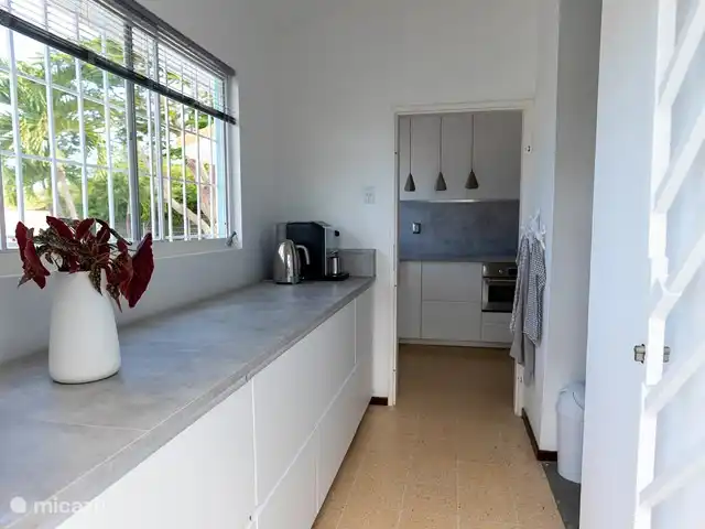 Paradis tropical avec piscine privée | Curaçao, Banda Abou (ouest), Big Mountain - bungalow Buanderie où se trouvent le lave-vaisselle et le lave-linge