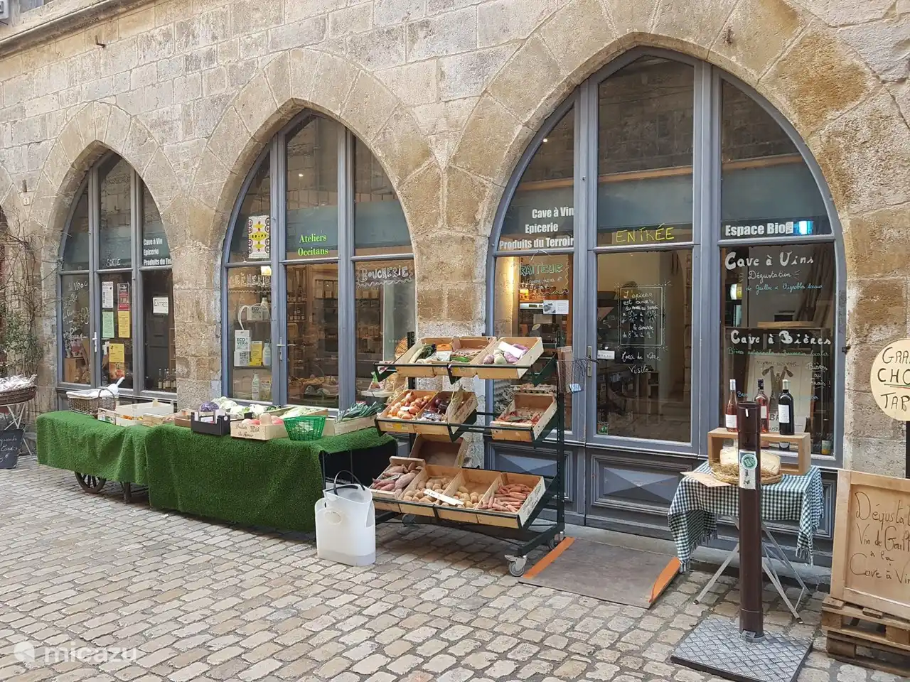 Una de las muchas tiendas de Saint Antonin Noble Val.