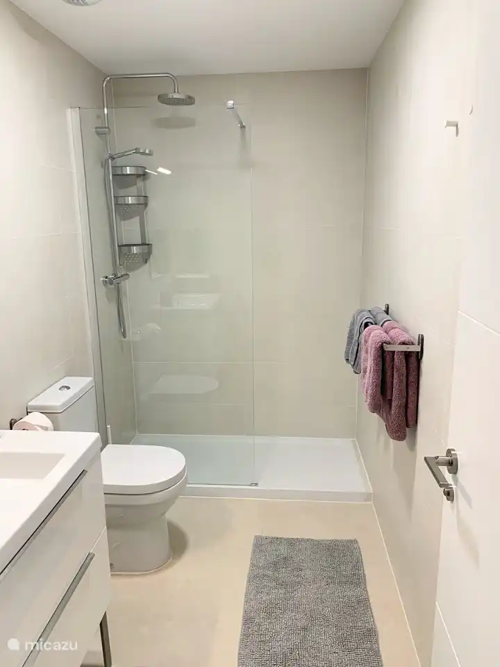 Badezimmer 2 mit Dusche