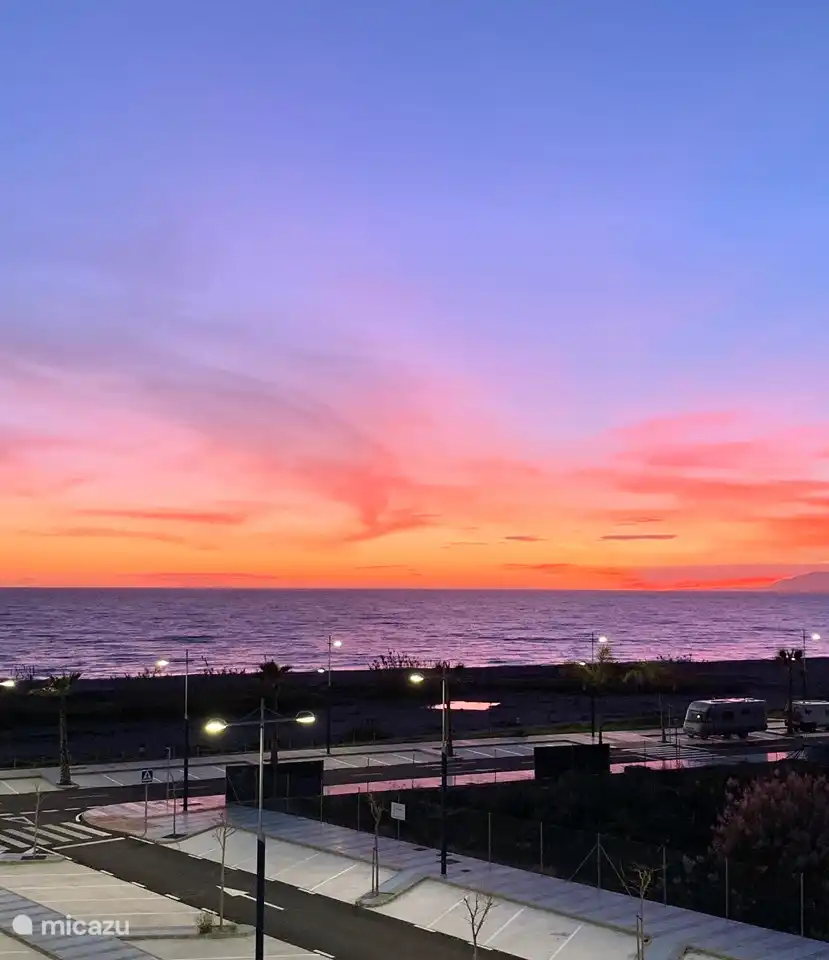 Sonnenuntergang von der Terrasse