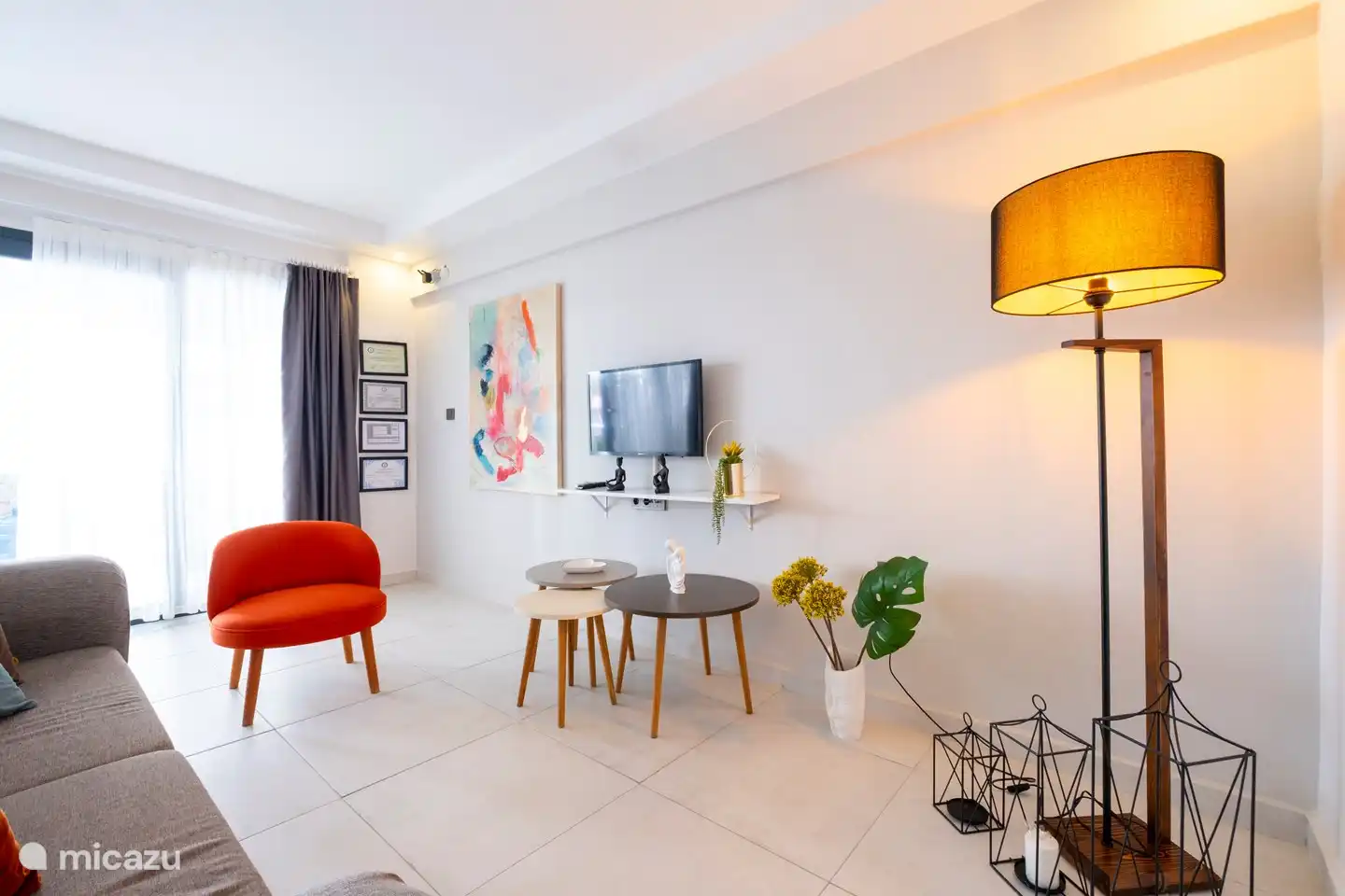 Ezgi's Suite mit Terrasse im Herzen von Marmaris, kurz- und langfristiger Aufenthalt, komplett eingerichtete Ferienwohnung. Monatliche und tägliche Ferienwohnung, ganze Wohnung