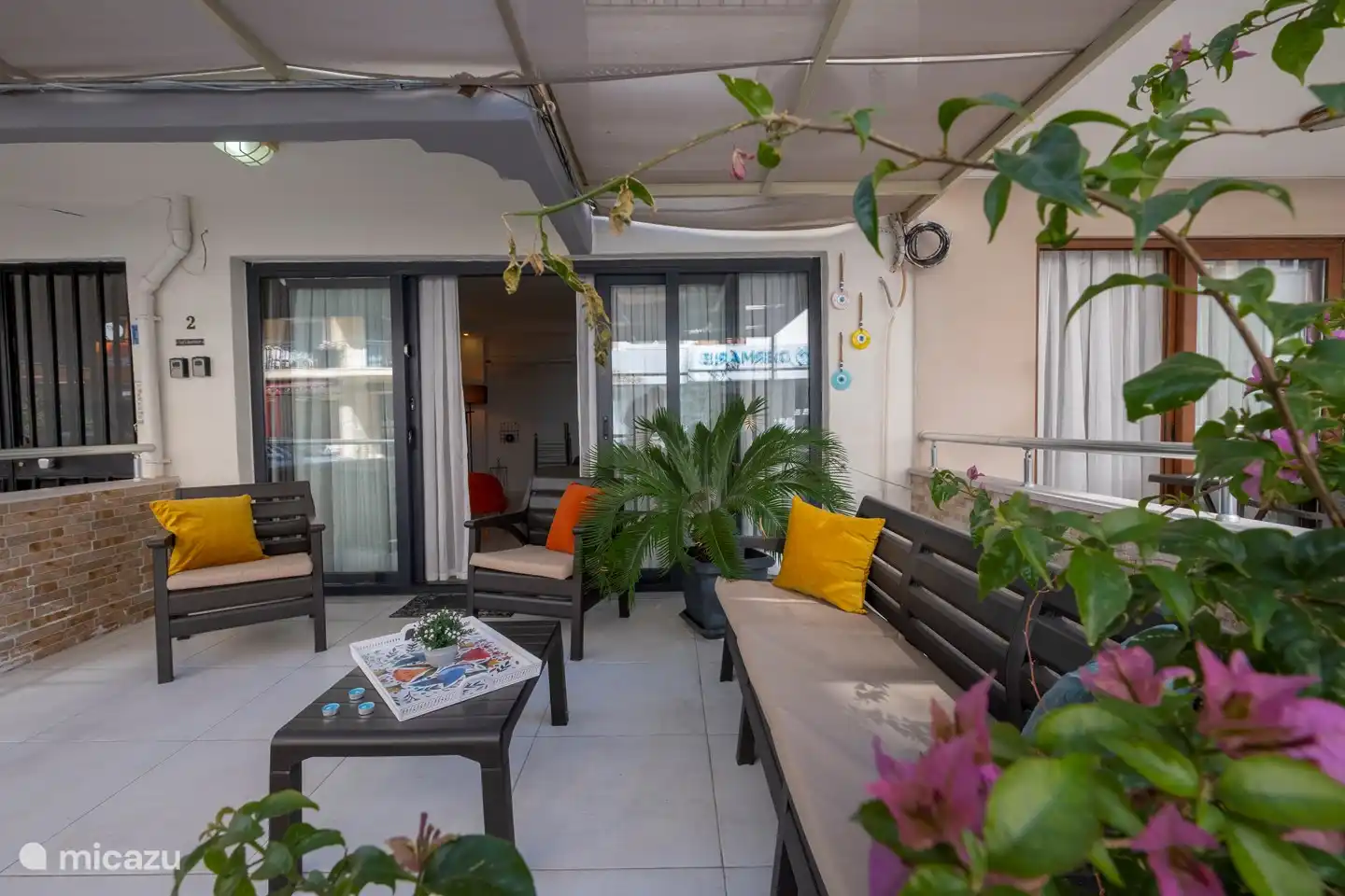 Ezgi's Suite mit Terrasse im Herzen von Marmaris, kurz- und langfristiger Aufenthalt, komplett eingerichtete Ferienwohnung. Monatliche und tägliche Ferienwohnung, ganze Wohnung