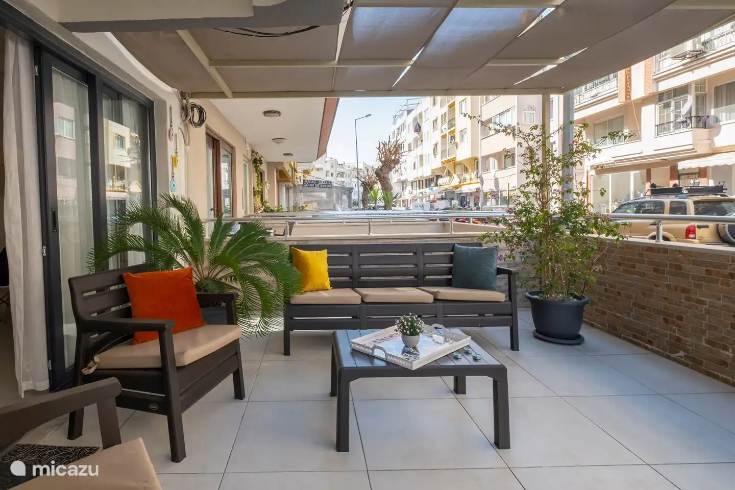 Ezgis Suite mit Terrasse im Herzen von Marmaris