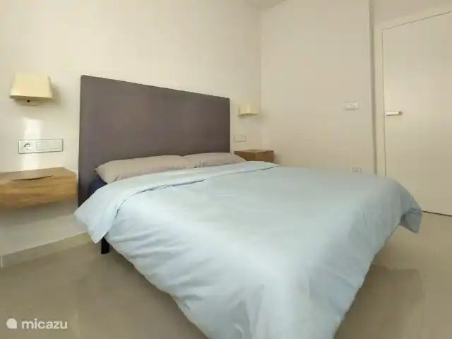 Amay 880 No.30 Torrevieja en España, Costa Blanca, Torrevieja - apartamento dormitorio 2 con una cama doble.