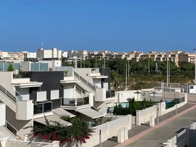 Amay 880 No.30 Torrevieja en España, Costa Blanca, Torrevieja - apartamento Los apartamentos en la pequeña residencia con piscina comunitaria
