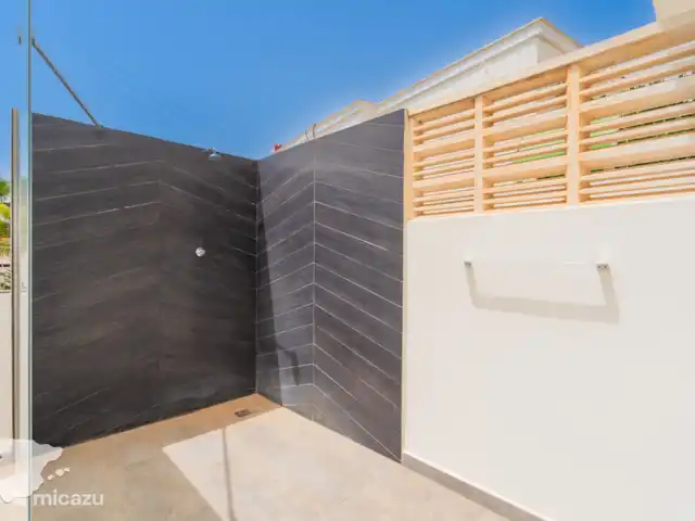 Casa Carrio | Espagne, Costa Blanca, Calpe - villa Douche extérieure