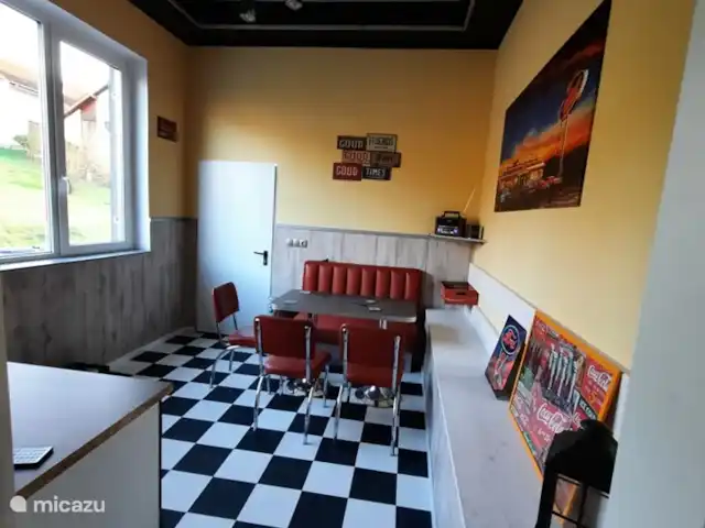 Apartamento B en Biersdorf am See en Alemania, Eifel, Biersdorf - apartamento bar