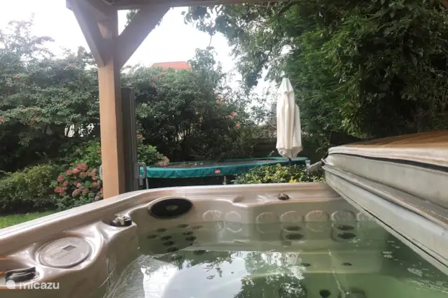 Vakantiehuis Nederland, Noord-Holland, Warmenhuizen boerderij Unieke stolpboerderij met buiten Spa Vakantiehuis Nederland, Noord-Holland, Warmenhuizen boerderij Unieke stolpboerderij met buiten Spa