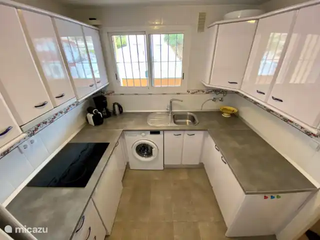 Torreblanca | Espagne, Costa del Sol, Fuengirola - appartement Avec machine à laver et lave-vaisselle !