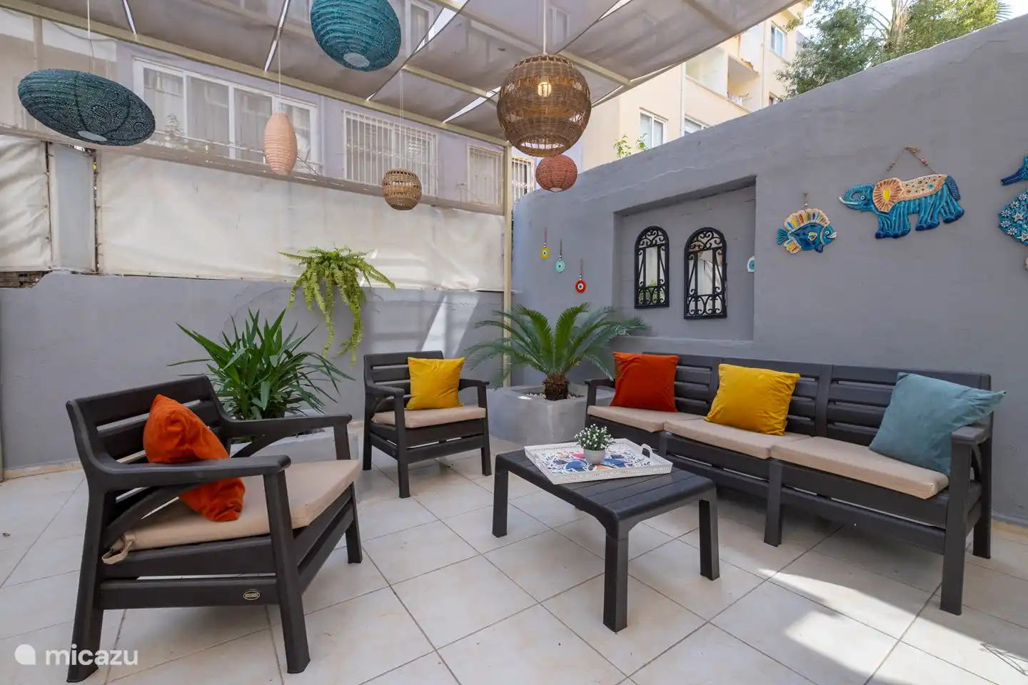 Ezgi's Apartment mit privatem Garten in Marmaris, kurz- und langfristiger Aufenthalt, komplett eingerichtete Ferienwohnung. Monatliche und tägliche Ferienwohnung, ganze Wohnung