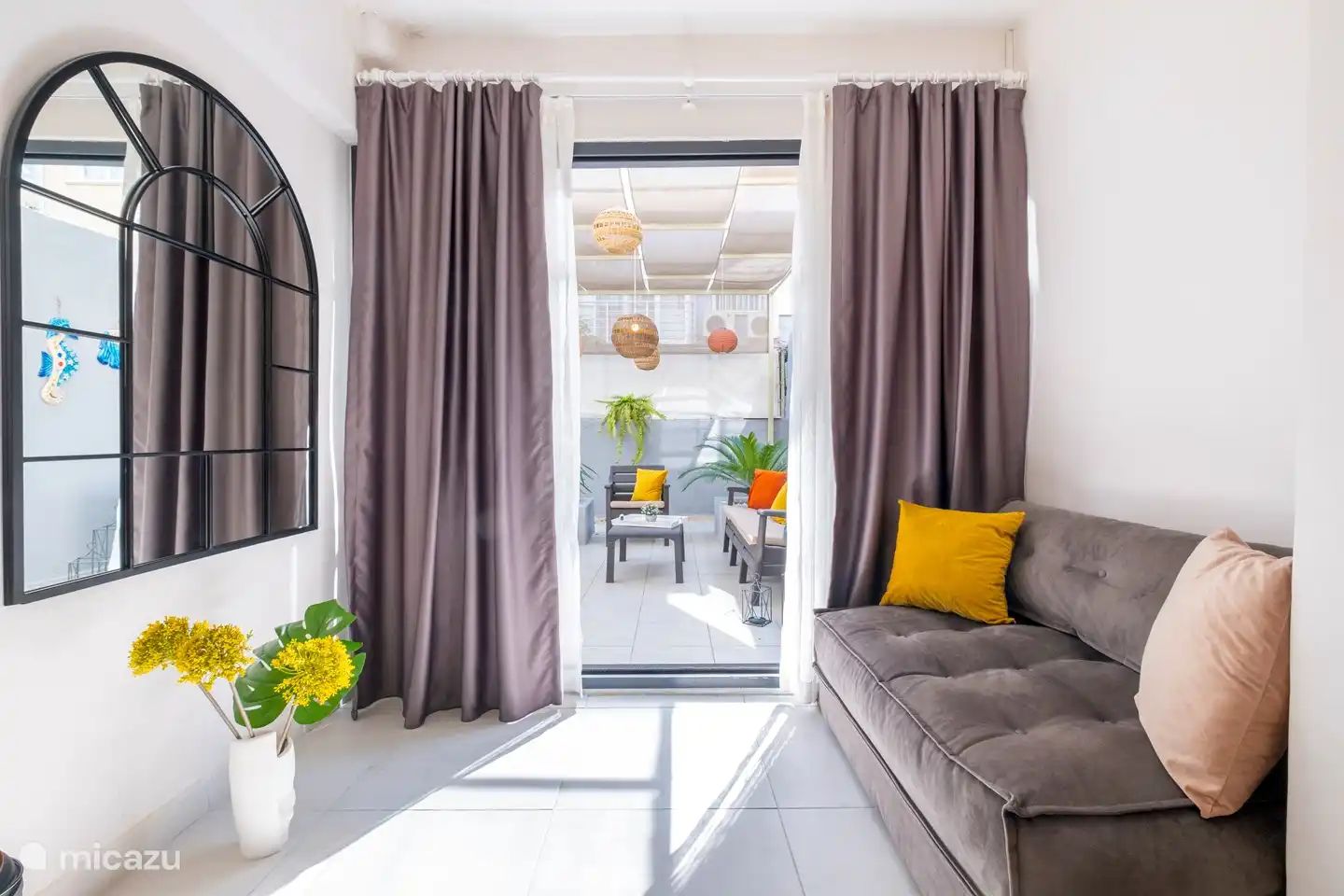 Ezgi's Apartment mit privatem Garten in Marmaris, kurz- und langfristiger Aufenthalt, komplett eingerichtete Ferienwohnung. Monatliche und tägliche Ferienwohnung, ganze Wohnung