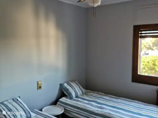 apartamento en España, Costa Dorada, Mont-Roig del Camp – El sueño Dormitorio 2 lo suficientemente espacioso