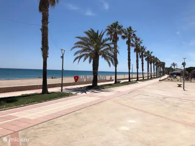 apartamento en España, Costa Dorada, Mont-Roig del Camp – El sueño miami beach en el condominio
