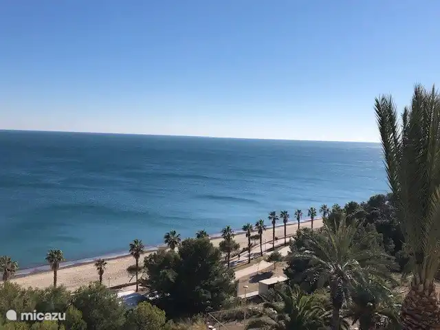 apartamento en España, Costa Dorada, Mont-Roig del Camp – El sueño Preciosa playa a 50 metros. Vista desde la terraza.