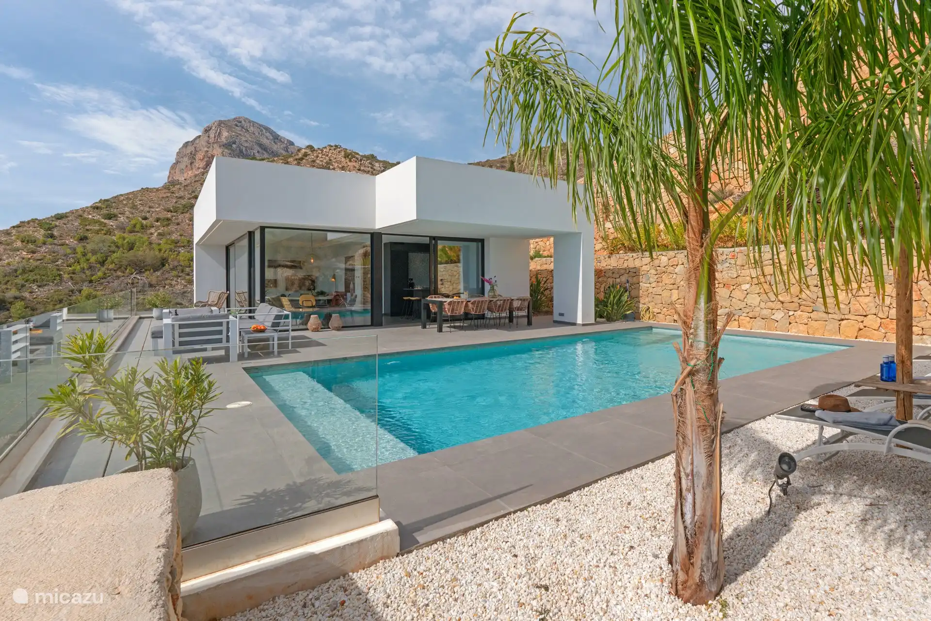 foto tomada por bricksmedia