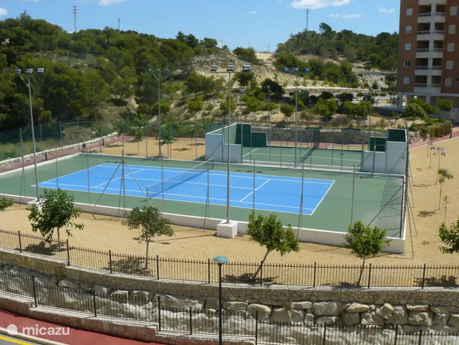 nuestra cancha de tenis