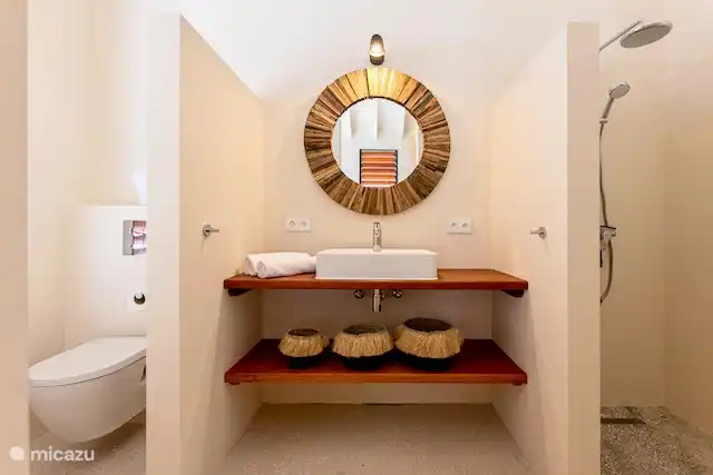 Toutes les salles de bain sont identiques