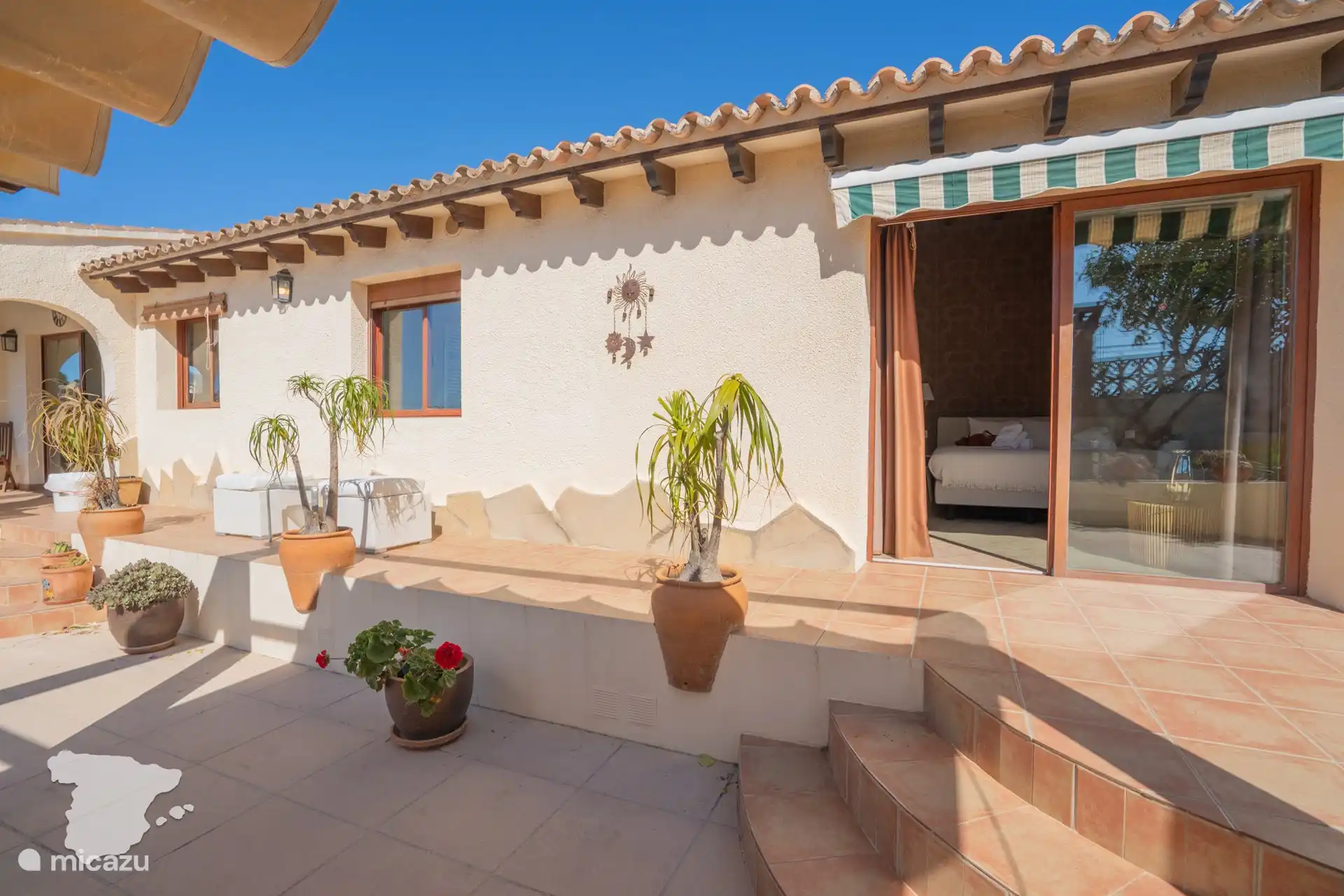 Terrasse extérieure de la Chambre 1