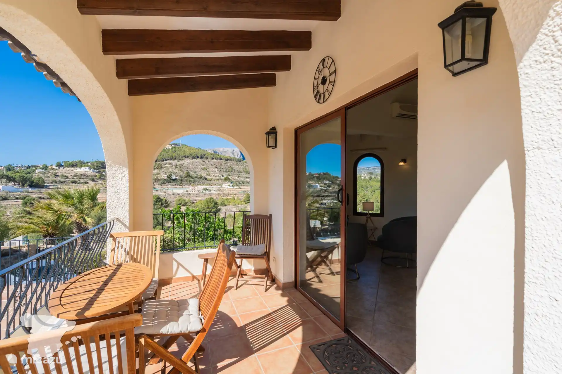 Terrasse couverte du séjour