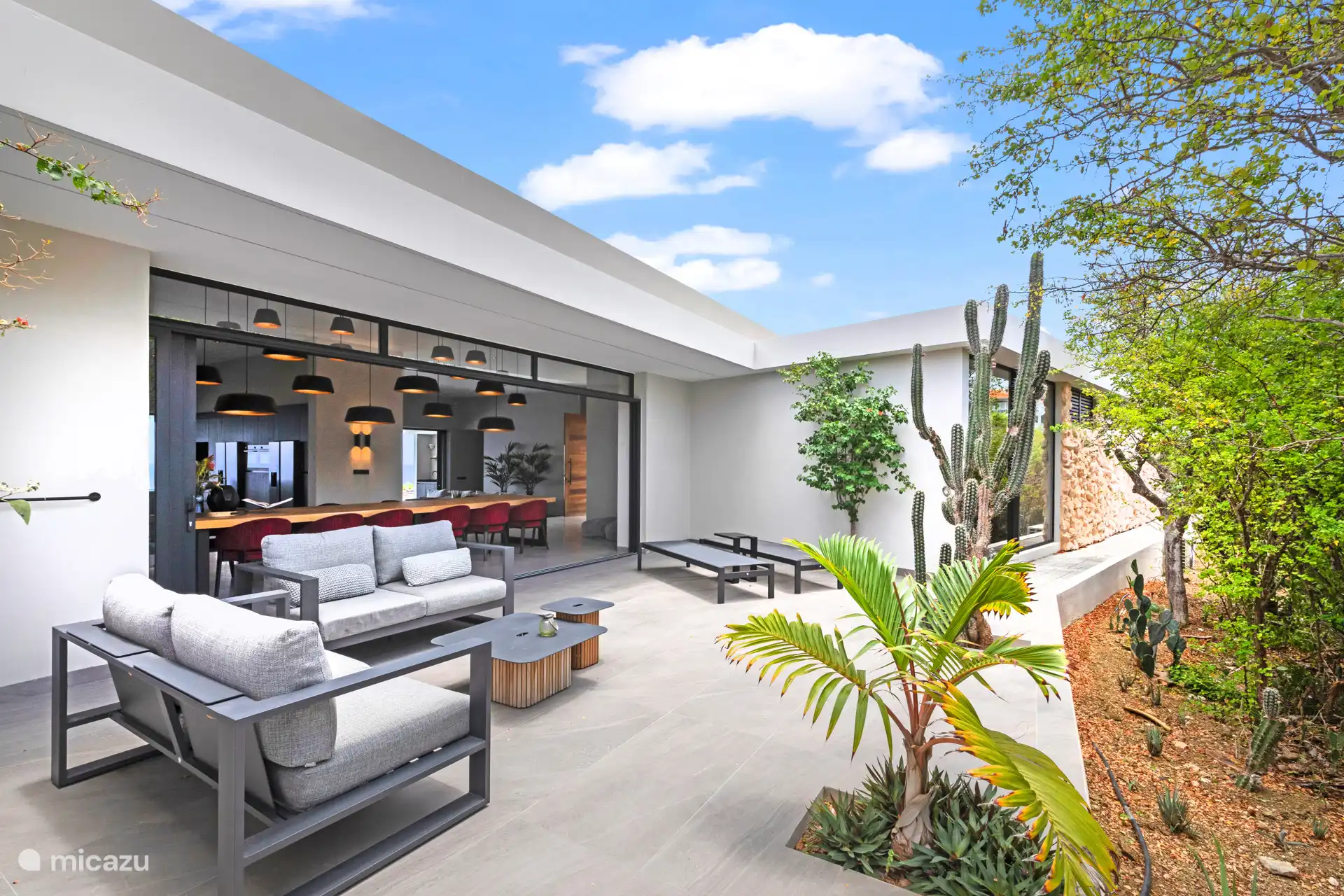 Unsere coole Hinterterrasse! 