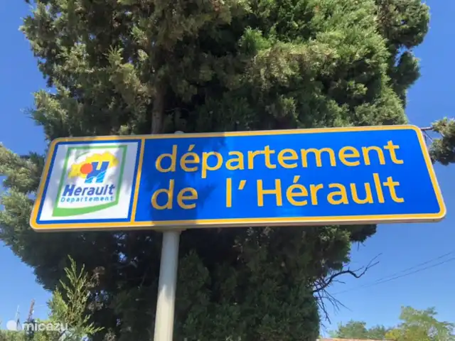 Location de Vacances France, Hérault, Oupia, chambres d'hôtes - Marie Jean Chambre d'hotes Du Jardin Département de l'Hérault