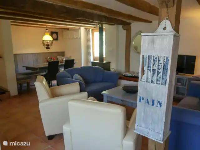 Arc en ciel | France, Dordogne, Sauveterre-la-Lémance - gîte / cottage Coin salon