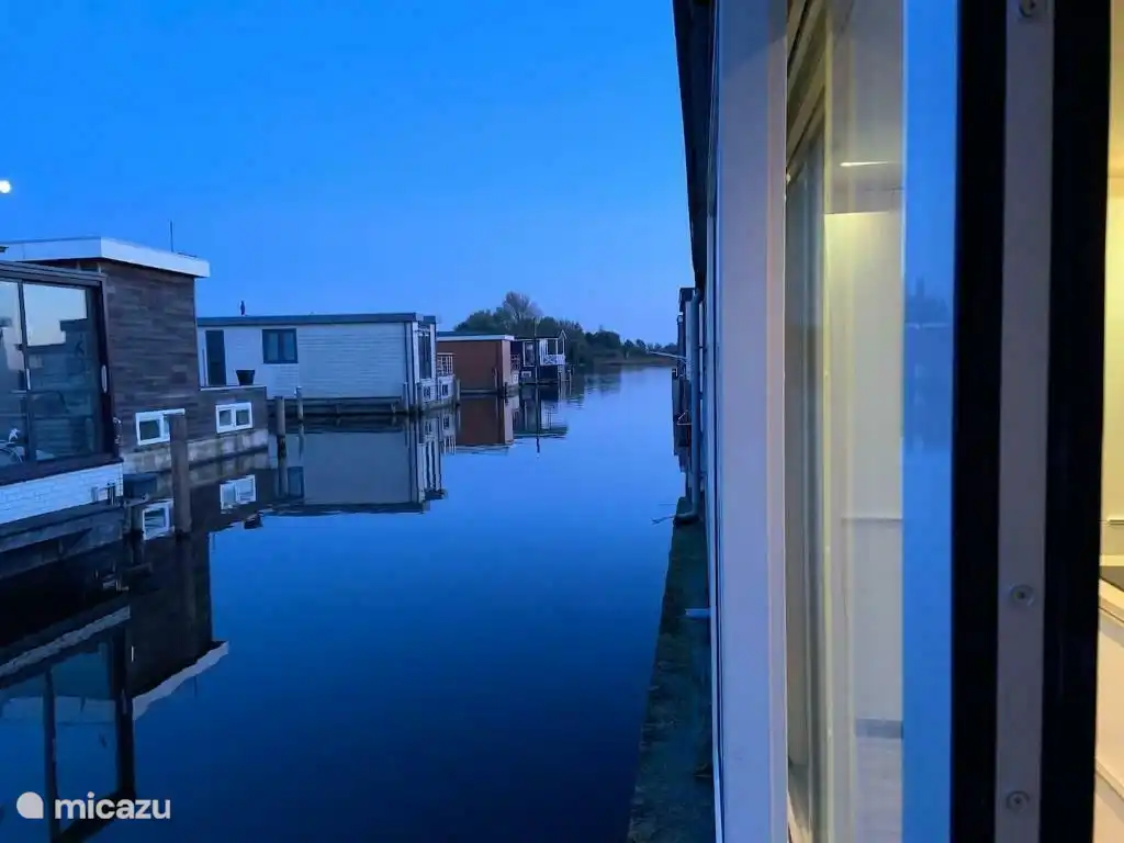 Blick aus der Küche