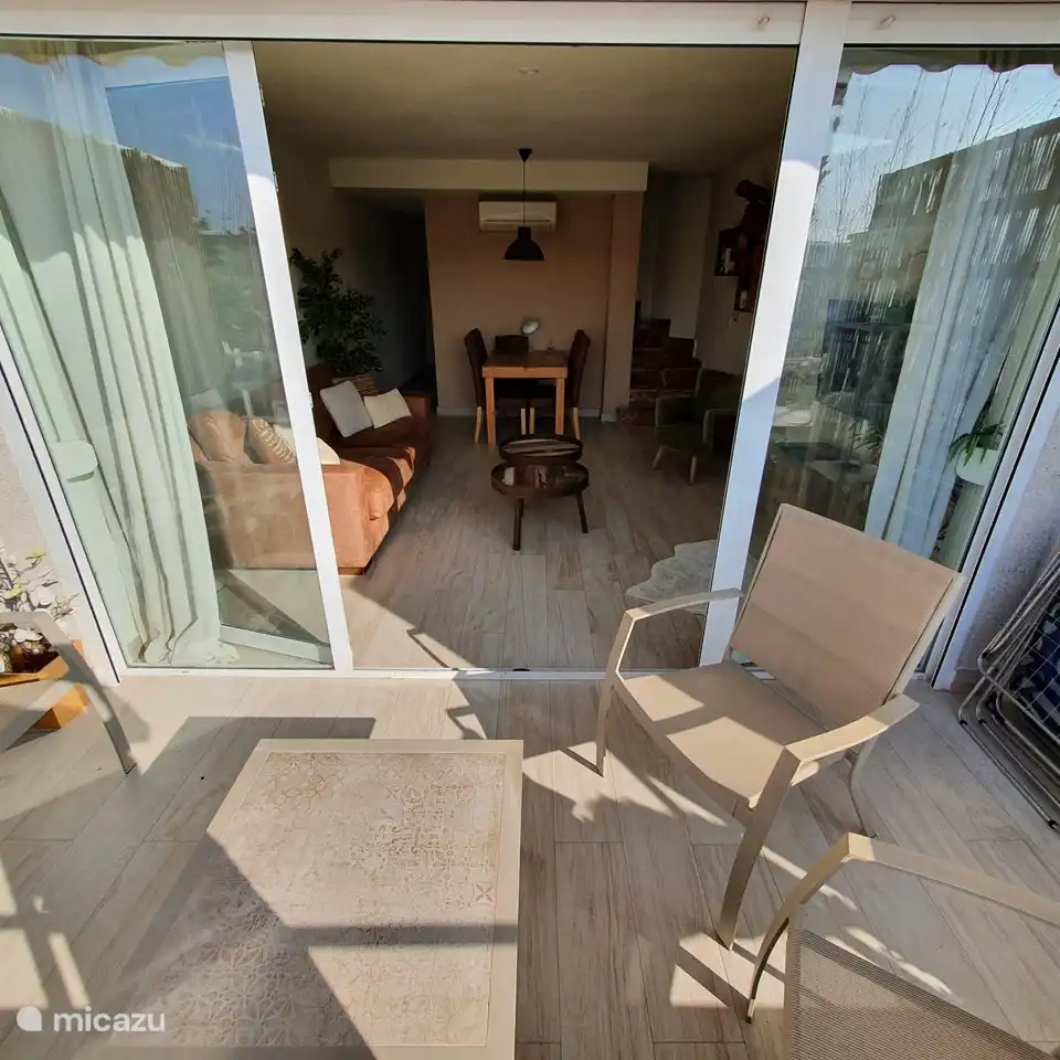 double patio doors with blinds