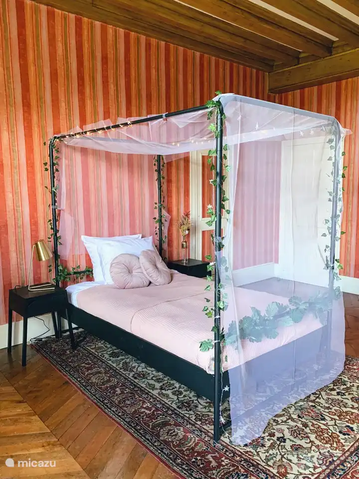 1 cama en dormitorio separado