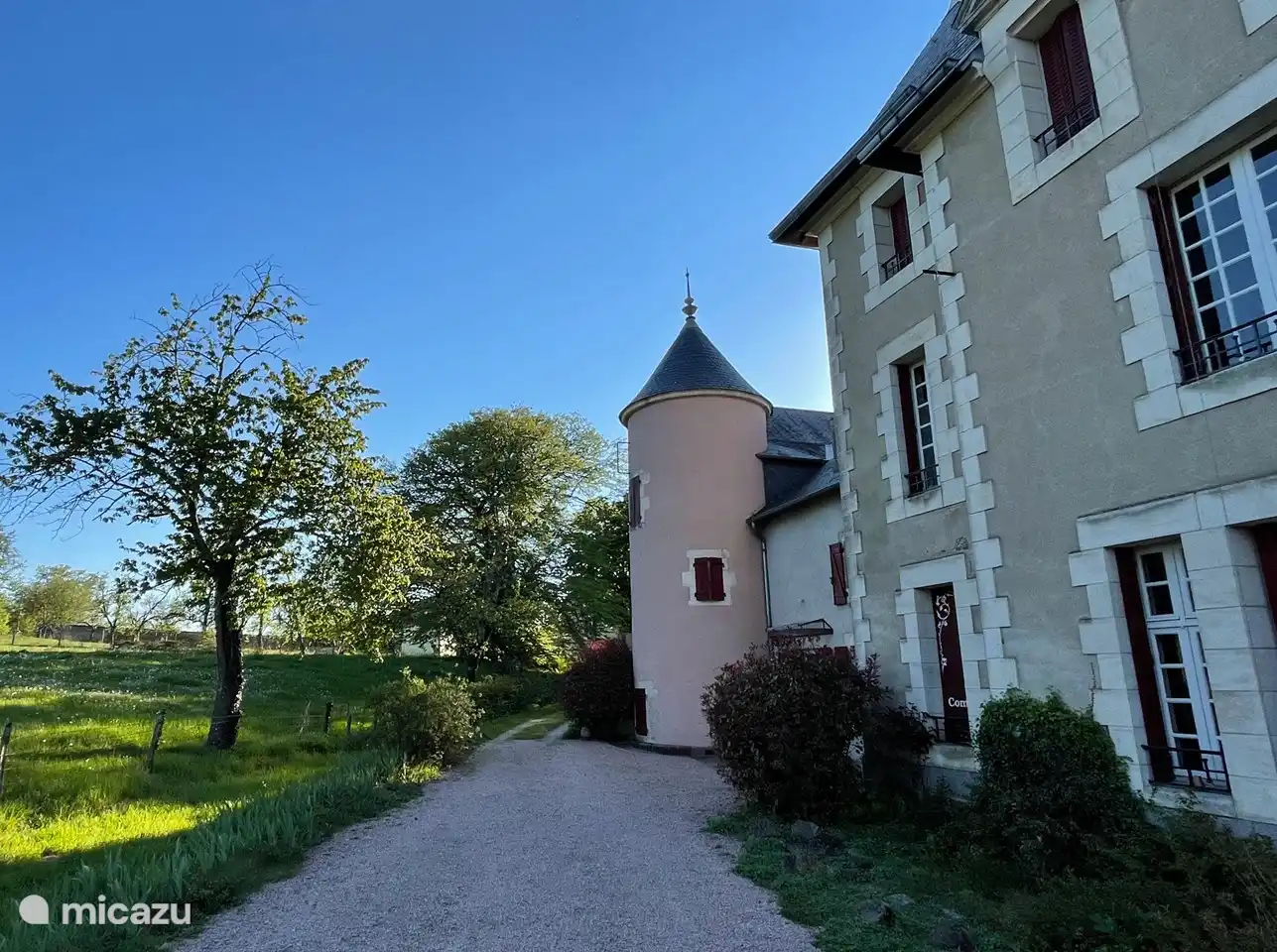 Frente del castillo con la entrada principal