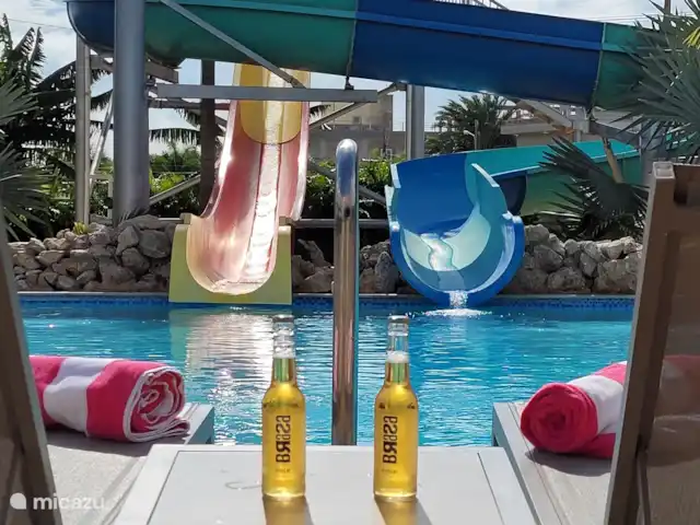 Location de Vacances Curaçao, Curaçao-Centre, Santa Maria, bungalow - Bungalow La Villetta Curaçao Détendez-vous pendant que vos enfants glissent
