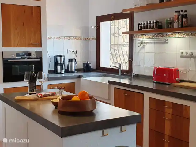 Finca los Bancales | Espagne, Costa Blanca, Benissa - finca cuisine avec combi four-micro-ondes