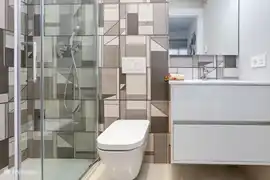 Baño del dormitorio principal 