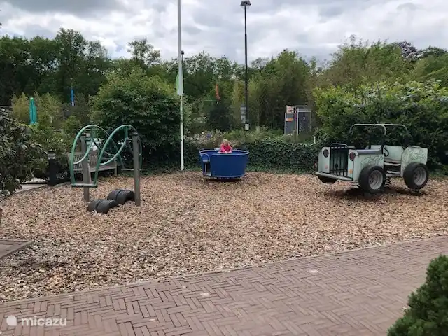 Boslook en Países Bajos, Utrecht, Doorn - chalet Patio de juegos
