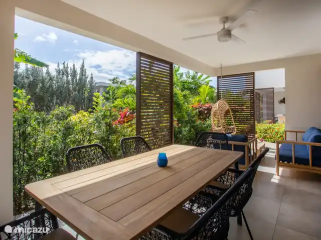 Jan Sofat LUX A09, rez-de-chaussée | Curaçao, Banda Ariba (est), Jan Sofat - appartement Espace dîner à l'extérieur
