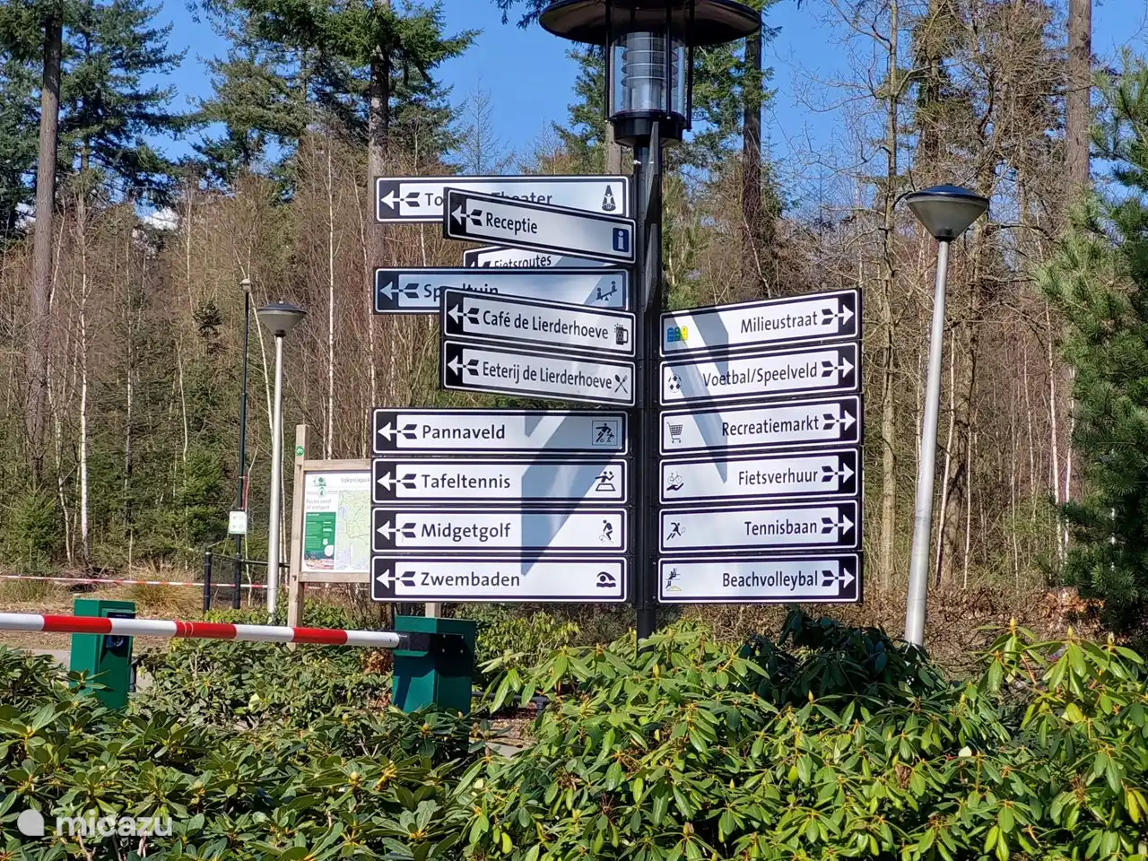 Im Ferienpark gibt es viel zu tun.