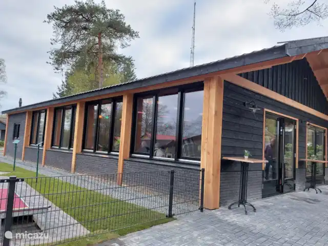 Chalet Veluws Profitez | Pays-Bas, Gueldre, Beekbergen - chalet Le théâtre, où l'équipe d'animation enthousiaste organise diverses activités.